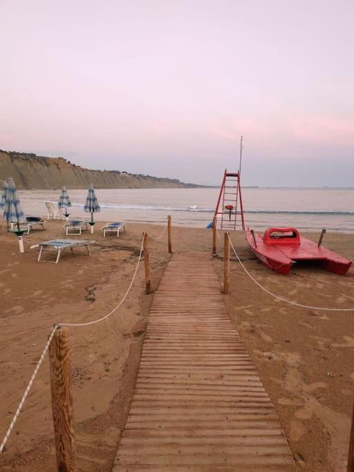 Casa Vacanza Nautilus 포르토 엠페도클레 외부 사진